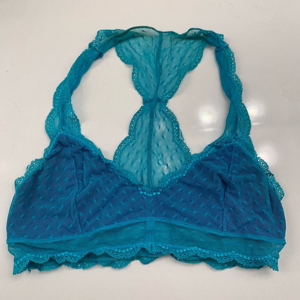 3 Bralettes - Picture 5 of 9